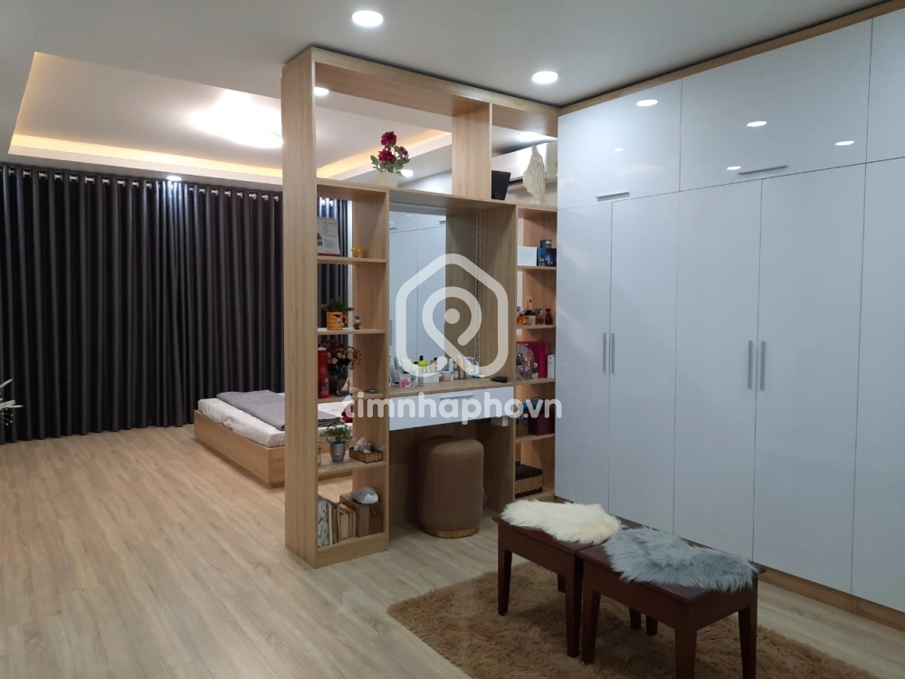 27 Đường Nguyễn Văn Nguyễn, Phường Tân Định, Quận 1