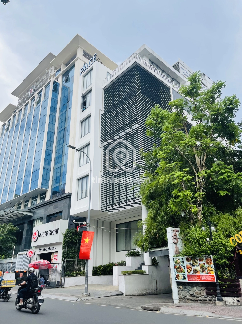 341 Đường Nguyễn Trãi, Phường Bến Thành, Quận 1