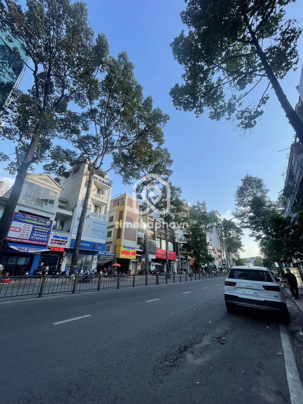 321-323 Đường Trần Phú, Phường 8, Quận 5