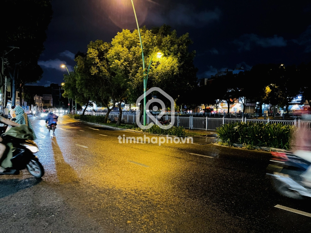 1268 Đường Trường Sa, Phường 13, Phú Nhuận