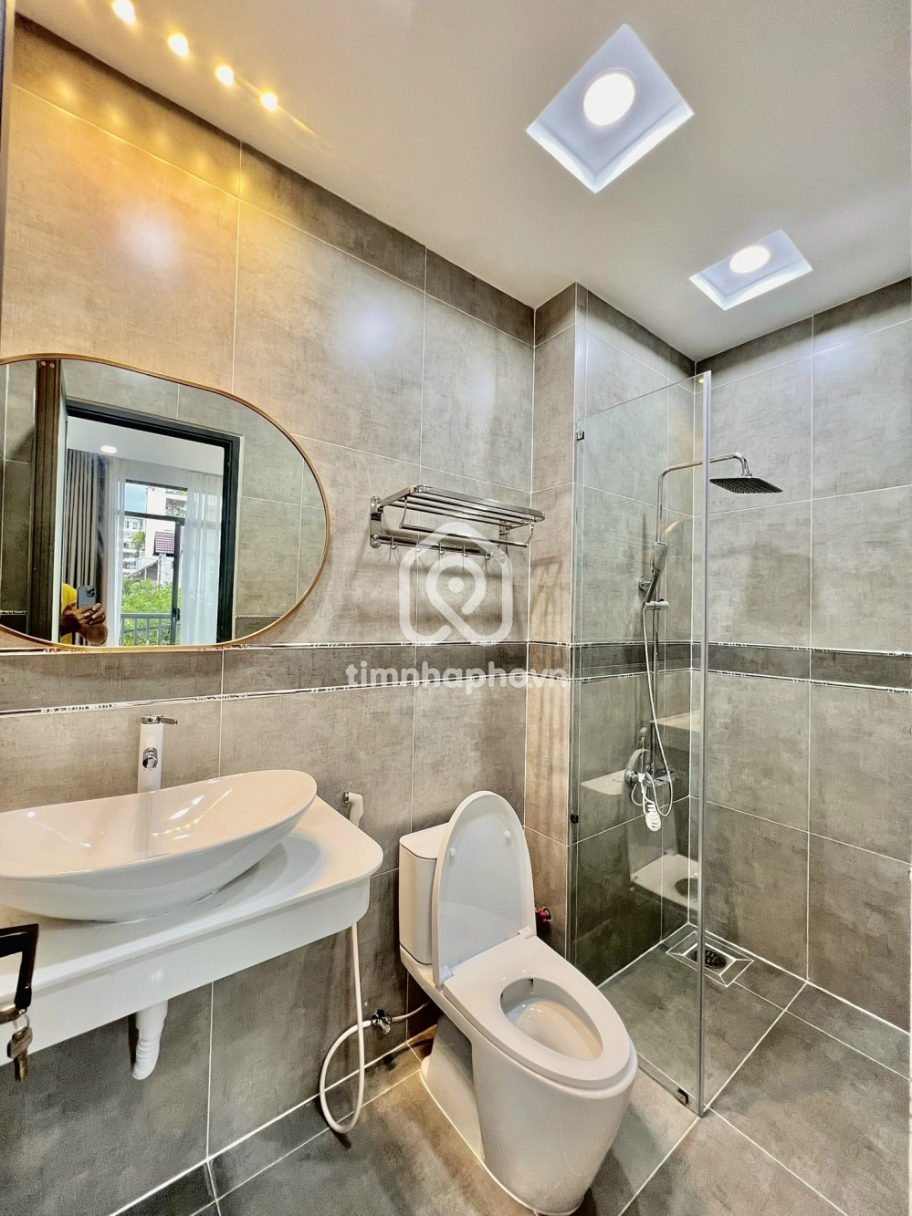 107/13 Đường Hoàng Hoa Thám, Phường 6, Bình Thạnh