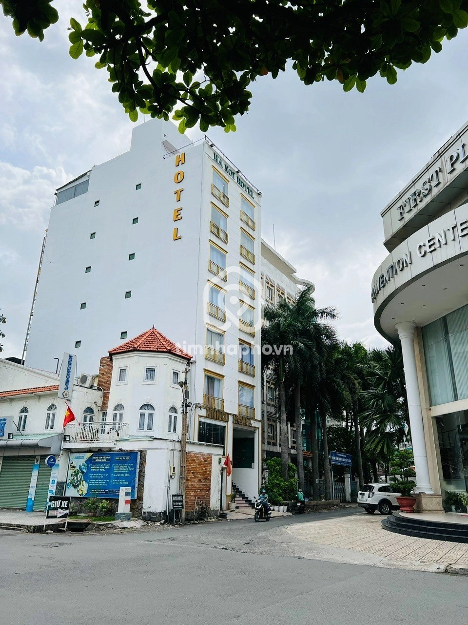 19/1 Đường Hoàng Việt, Phường 3, Tân Bình