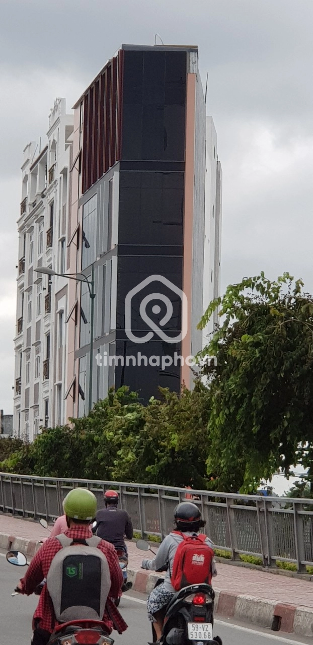 560 Đường Phạm Văn Đồng, Phường 13, Bình Thạnh
