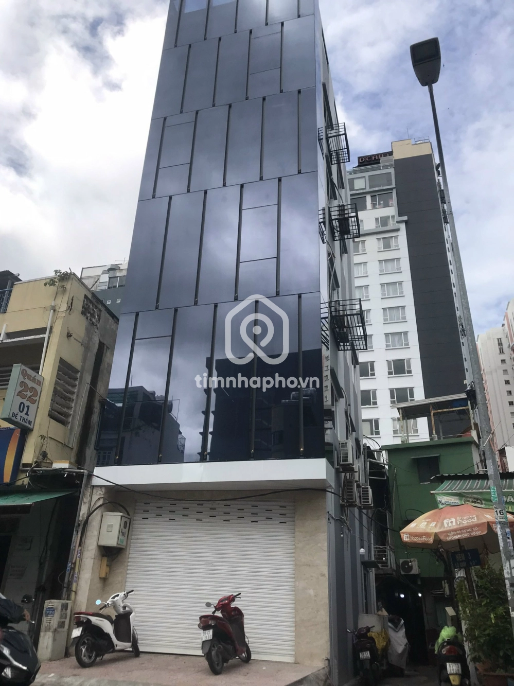 1B Đường Đề Thám, Phường Cô Giang, Quận 1