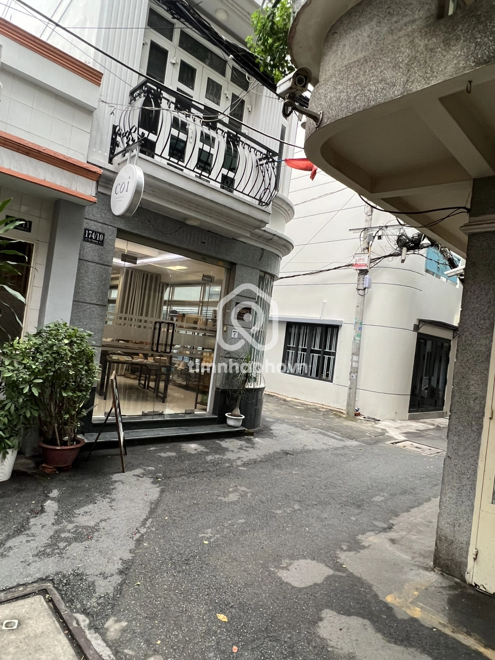 174/11 Đường Lý Tự Trọng, Phường Bến Thành, Quận 1