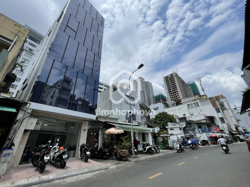 1B Đường Đề Thám, Phường Cô Giang, Quận 1