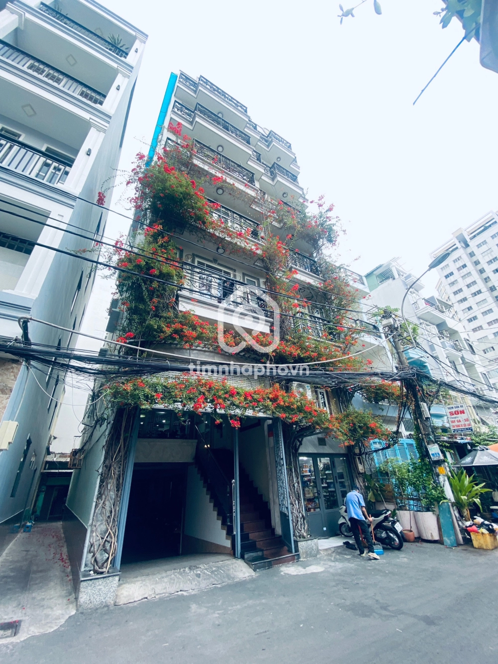 183/38 Đường Bến Vân Đồn, Phường 6, Quận 4