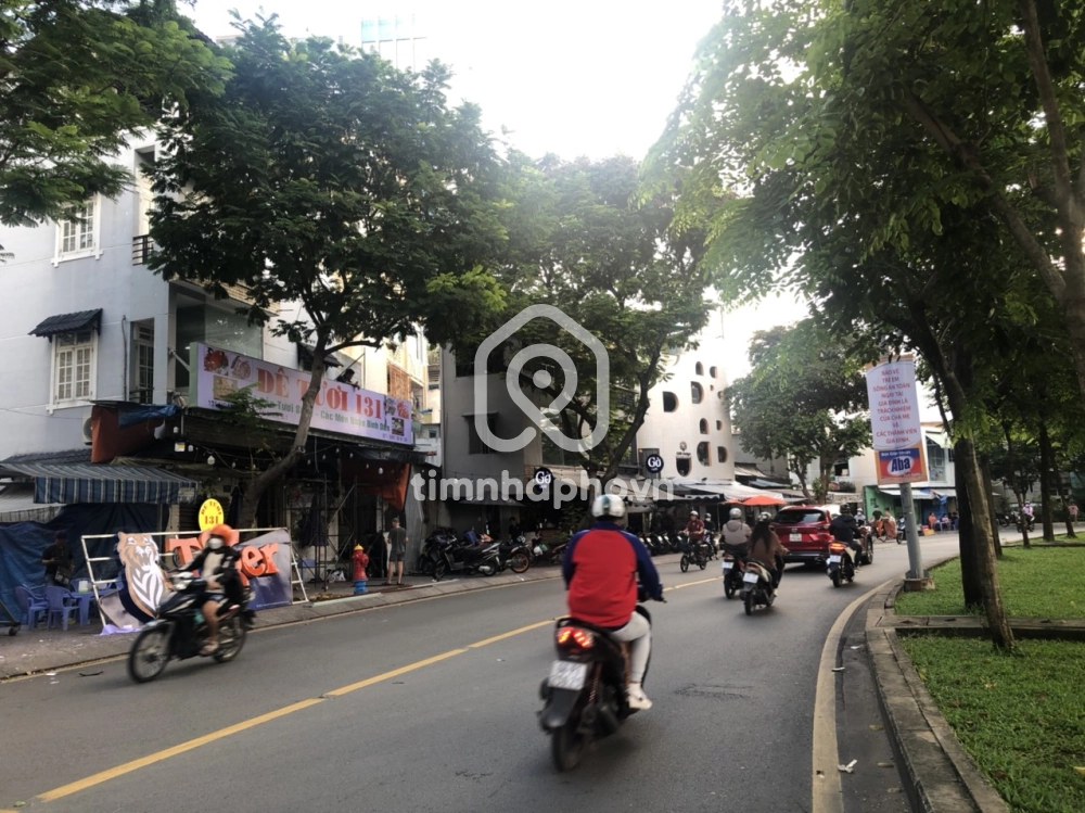 129 Đường Hoàng Sa, Phường Tân Định, Quận 1