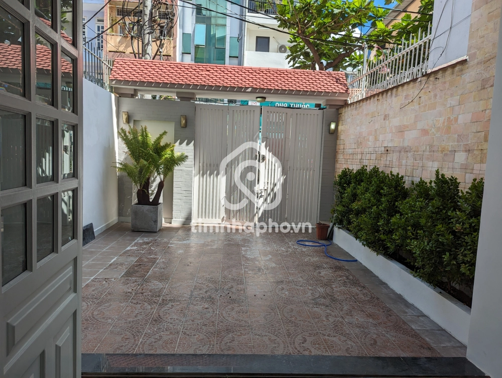 34 Đường Nguyễn Minh Hoàng, Phường 12, Tân Bình