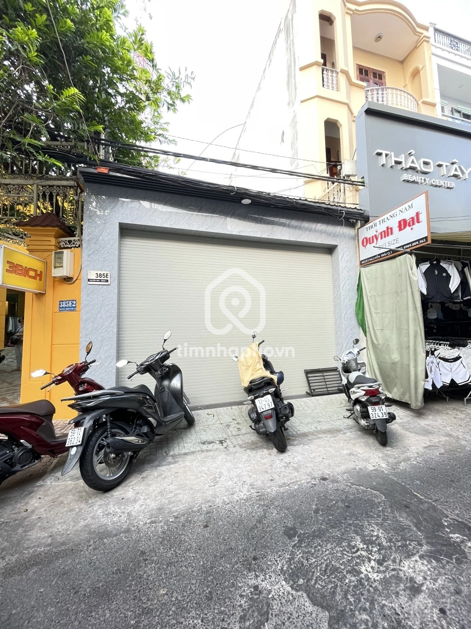 385E Đường Nguyễn Trãi, Phường Nguyễn Cư Trinh, Quận 1