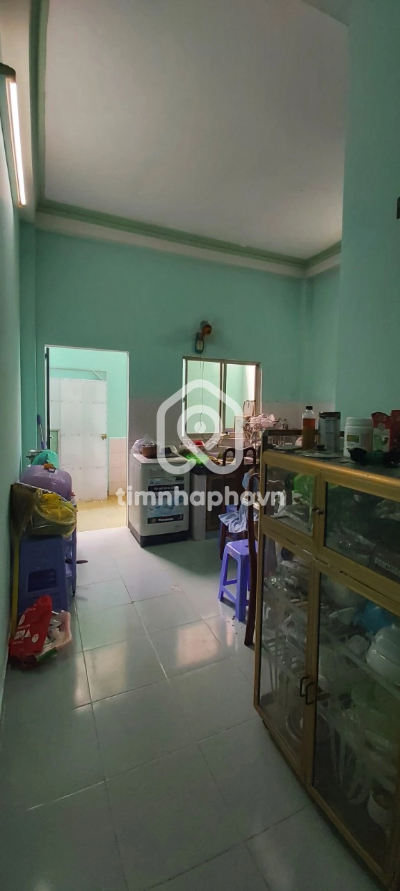 130 Đường Vĩnh Hội, Phường 4, Quận 4