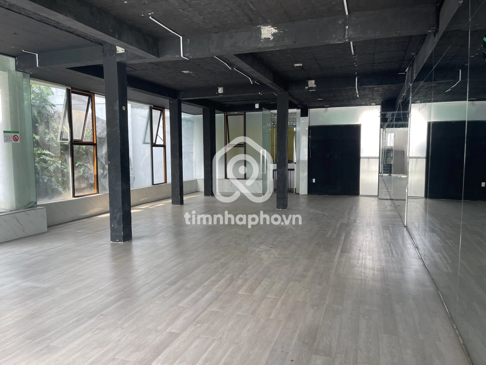 90-92 Đường Lê Thị Riêng, Phường Bến Thành, Quận 1