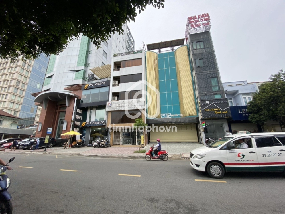 202-204 Đường Nguyễn Trãi, Phường Phạm Ngũ Lão, Quận 1