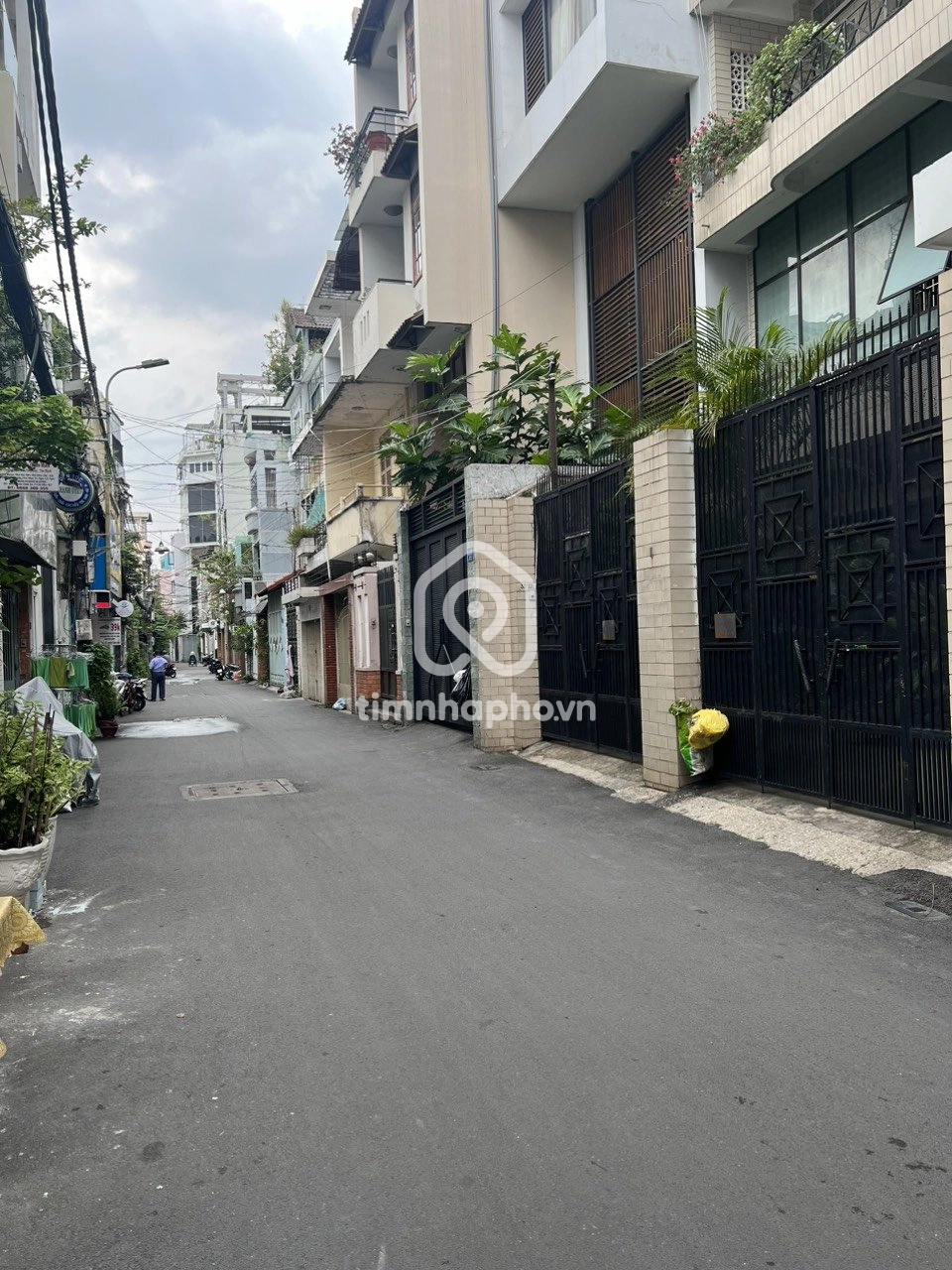 37/22 Đường Trần Đình Xu, Phường Cầu Kho, Quận 1
