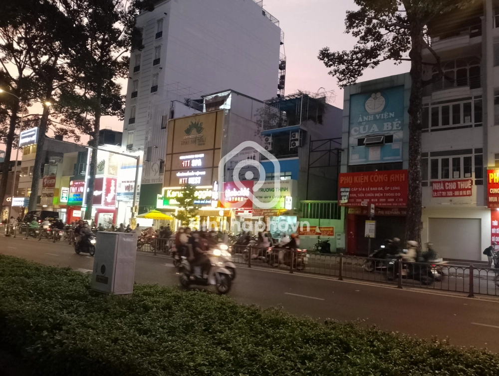 356 Đường 3 Tháng 2, Phường Hòa Hưng