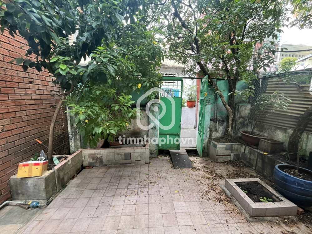 137/10 Đường Lê Thị Bạch Cát, Phường 11, Quận 11