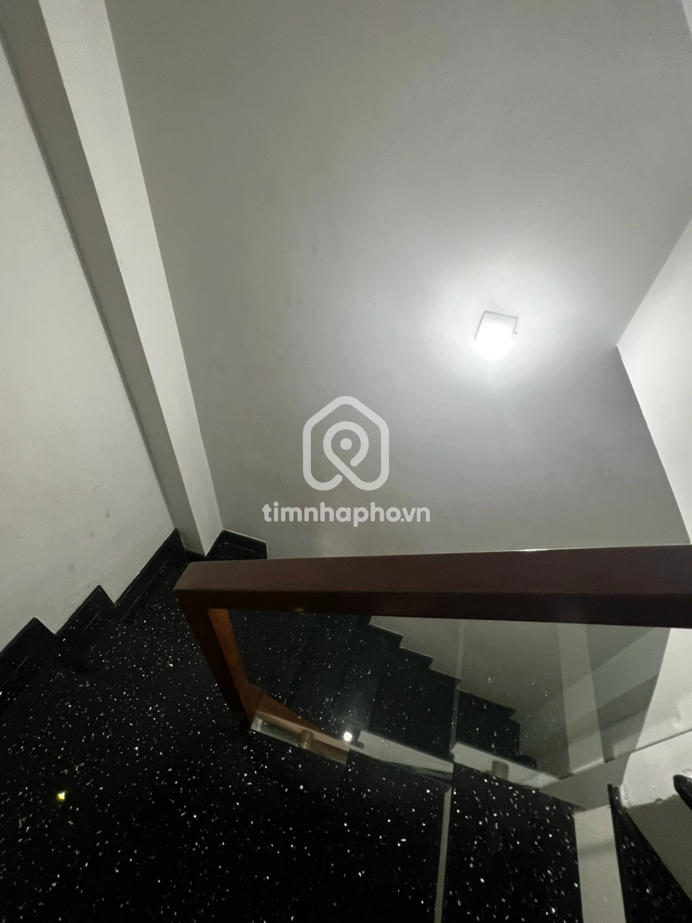 77/14 Đường Hồ Thị Kỷ, Phường 1, Quận 10