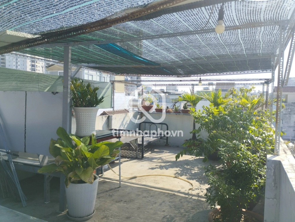242/31 Đường Thoại Ngọc Hầu, Phường Phú Thạnh, Tân Phú