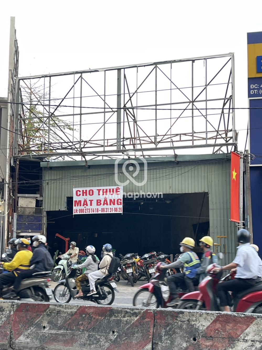 458 Đường Nguyễn Hữu Thọ, Phường Tân Hưng, Quận 7