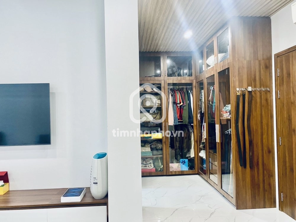 LK8-10 Đường D2, Phường Bình Trưng Tây, Thủ Đức