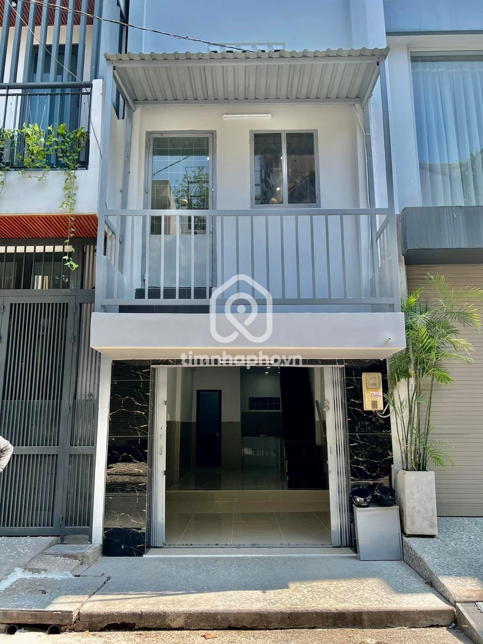 585/34 Đường Huỳnh Tấn Phát, Phường Tân Thuận Đông, Quận 7