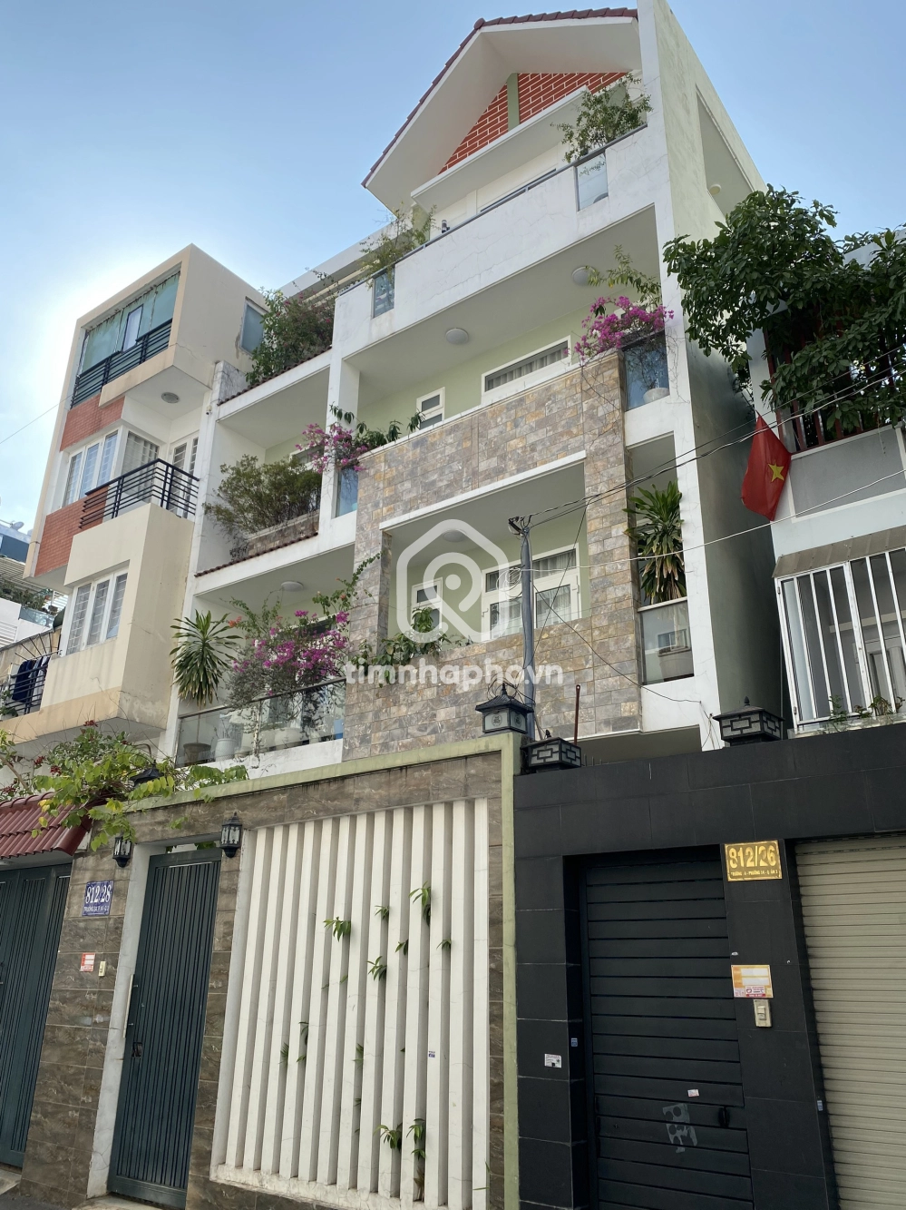 812/28 Đường Trường Sa, Phường 14, Quận 3