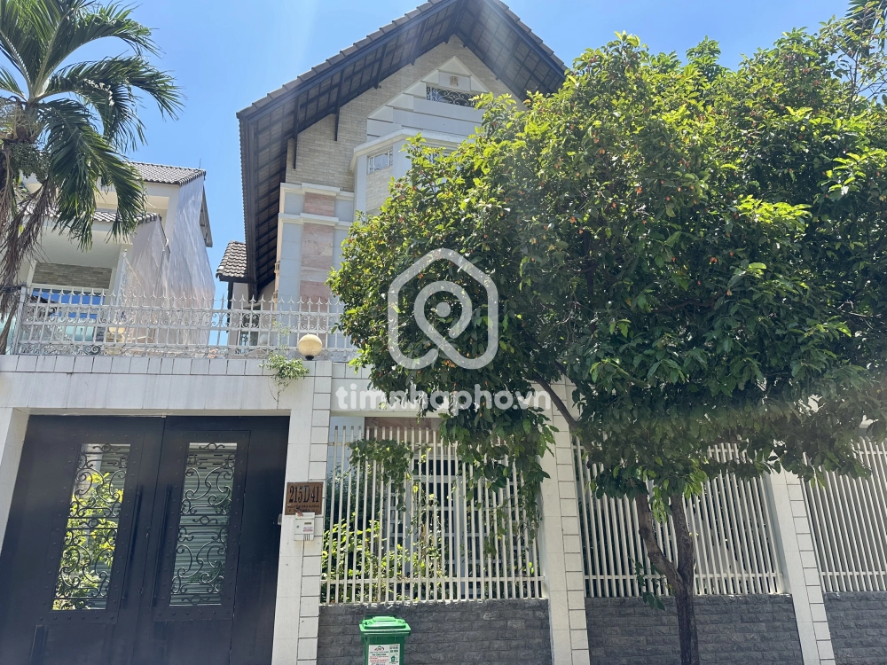 215D41 Đường Nguyễn Văn Hưởng, Phường Thảo Điền, Thủ Đức