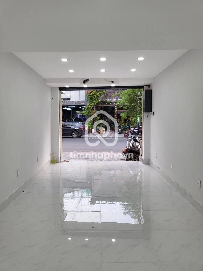 108 Đường Đề Thám, Phường Cầu Ông Lãnh, Quận 1