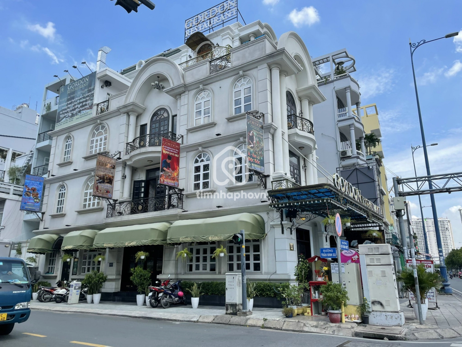 454-456 Đường Võ Văn Kiệt, Phường Cô Giang, Quận 1