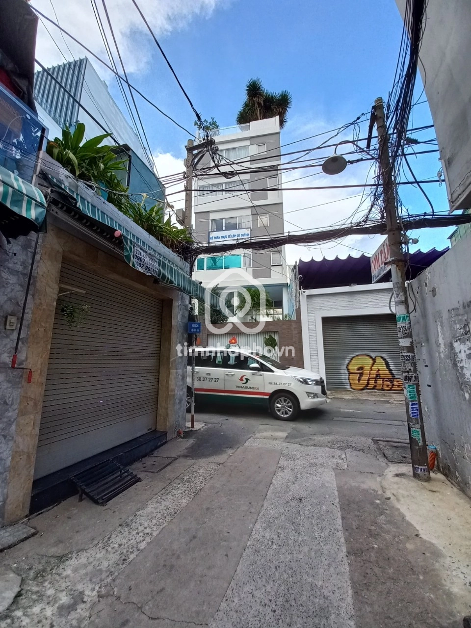26/1 Đường Hồ Biểu Chánh, Phường 11, Phú Nhuận
