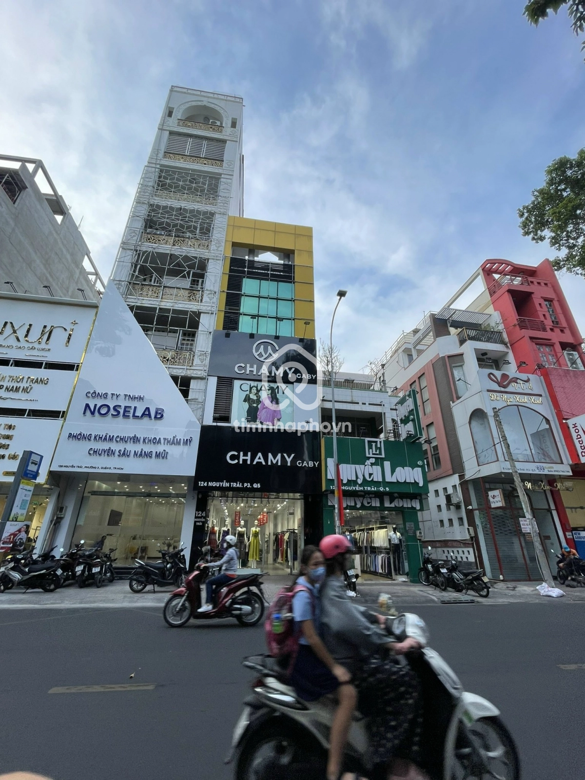 124 Đường Nguyễn Trãi, Phường 3, Quận 5
