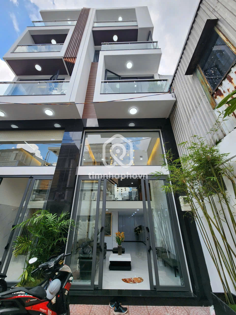 172a/33 Đường Lạc Long Quân, Phường 10, Quận 11