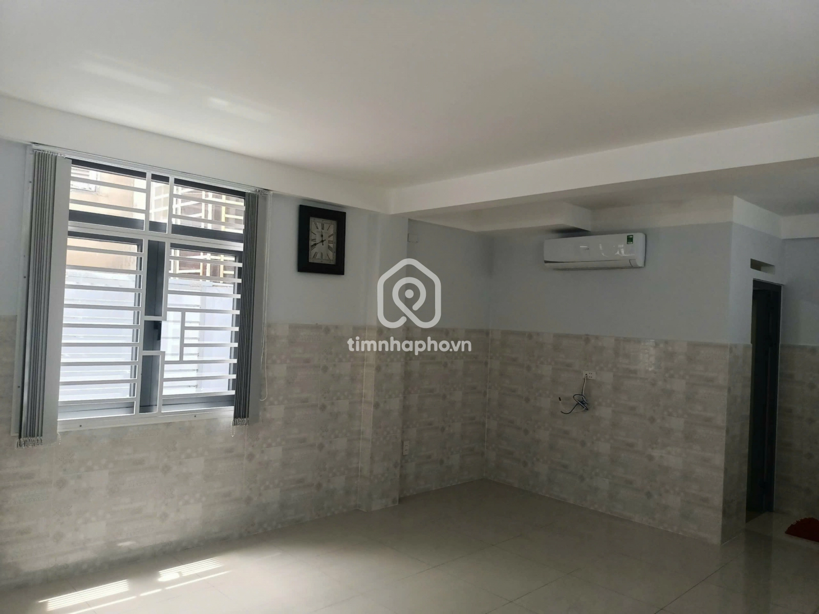 124/54A Đường Lê Thị Bạch Cát, Phường 13, Quận 11