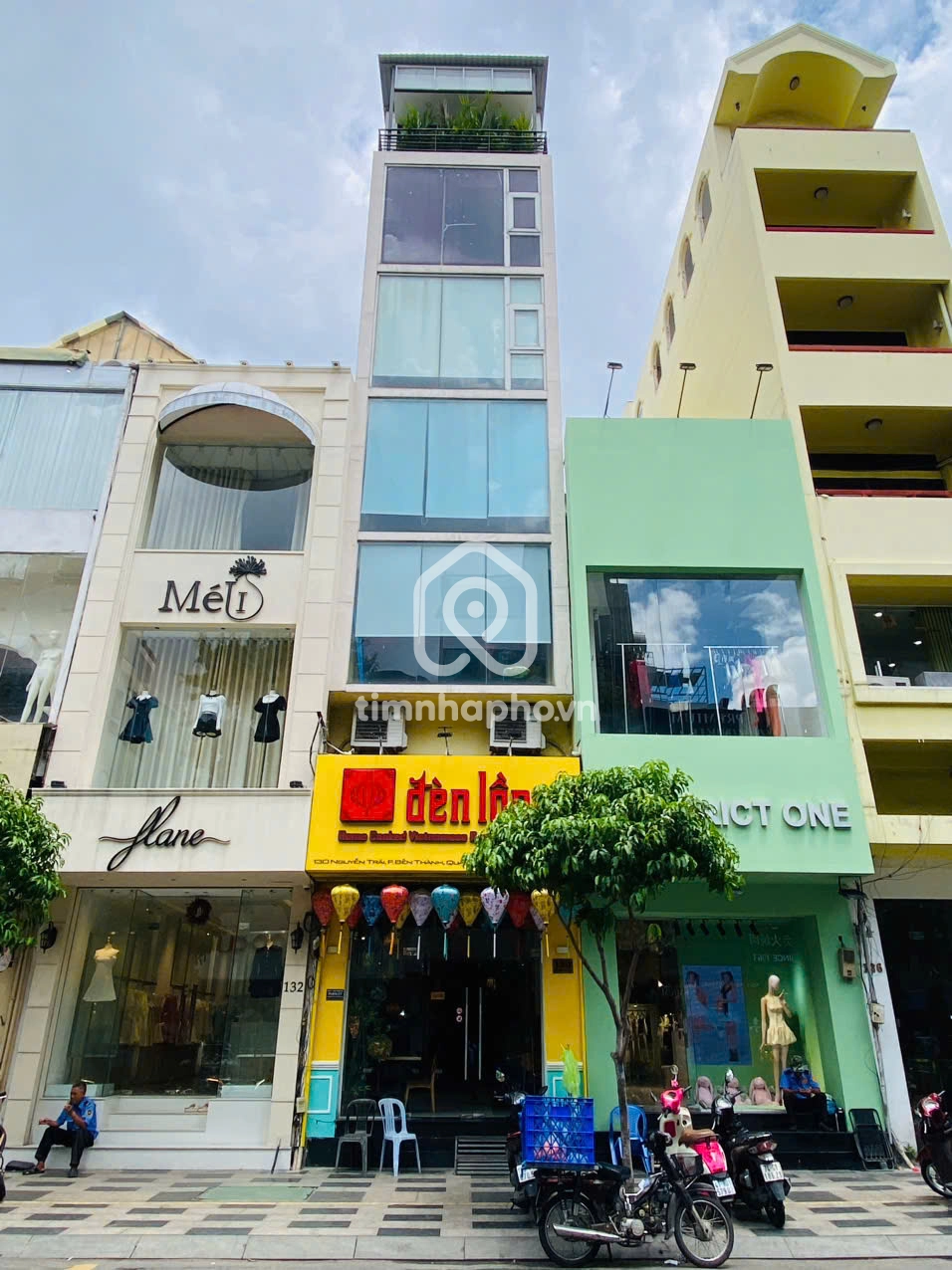 130 Đường Nguyễn Trãi, Phường Bến Thành, Quận 1