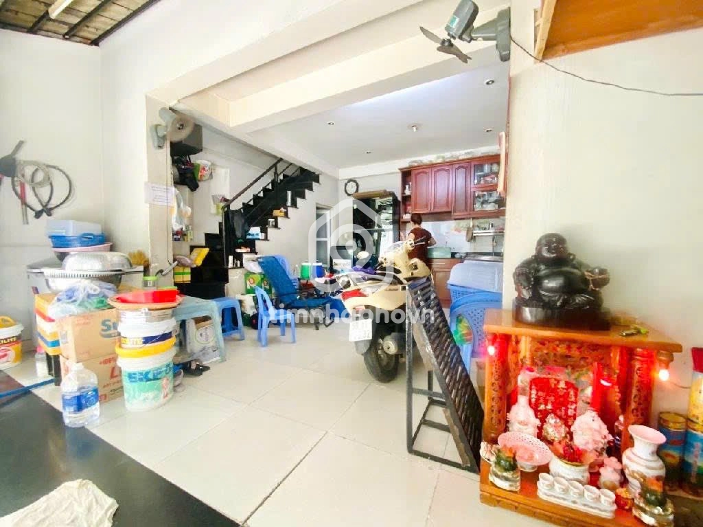 666/28/6 Đường 3 Tháng 2, Phường Diên Hồng