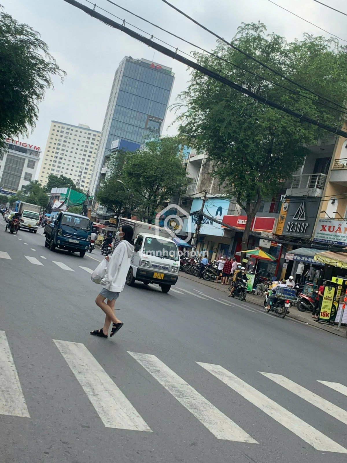 33 Đường Nguyễn Gia Trí, Phường 25, Bình Thạnh