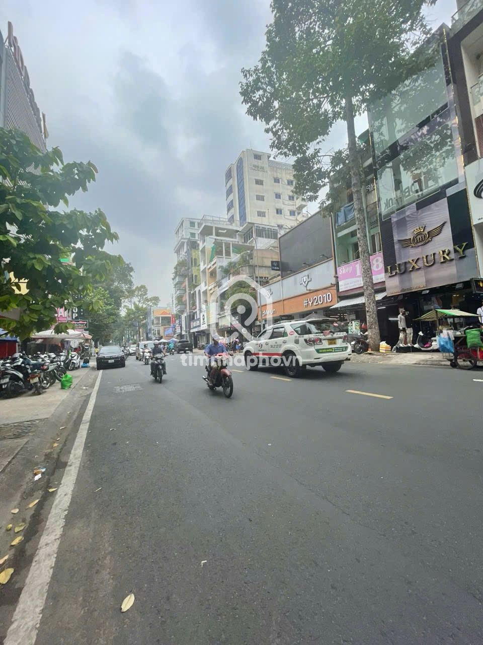 182 Đường Nguyễn Trãi, Phường 3, Quận 5