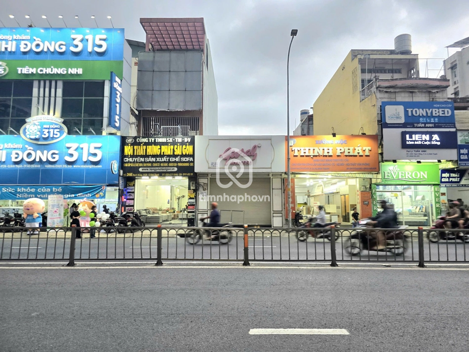 246 Đường Bạch Đằng, Phường 24, Bình Thạnh