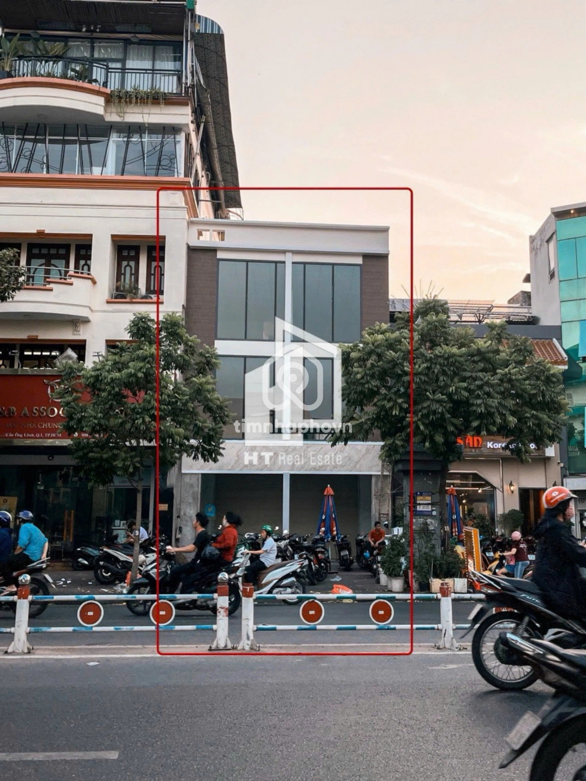 45 Đường Nguyễn Thái Học, Phường Bến Nghé, Quận 1