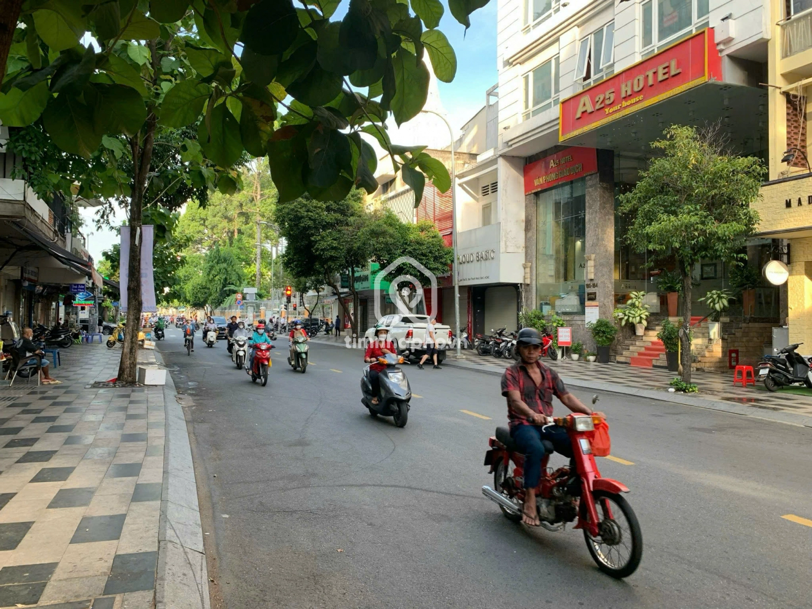 174-176 Đường Nguyễn Trãi, Phường Bến Thành, Quận 1