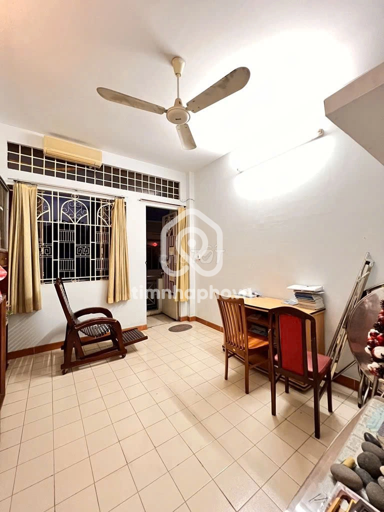 16 Đường Nguyễn Cảnh Chân, Phường Nguyễn Cư Trinh, Quận 1