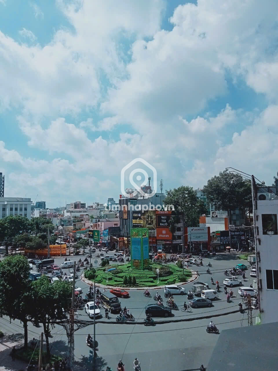 246 Đường Lý Chính Thắng, Phường 9, Quận 3