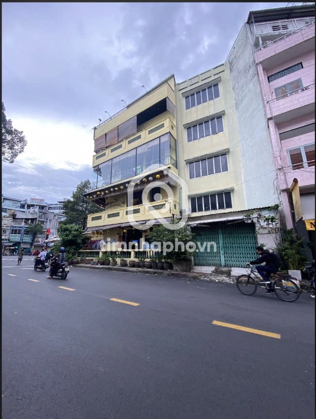 301 Đường Ngô Gia Tự, Phường 2, Quận 10