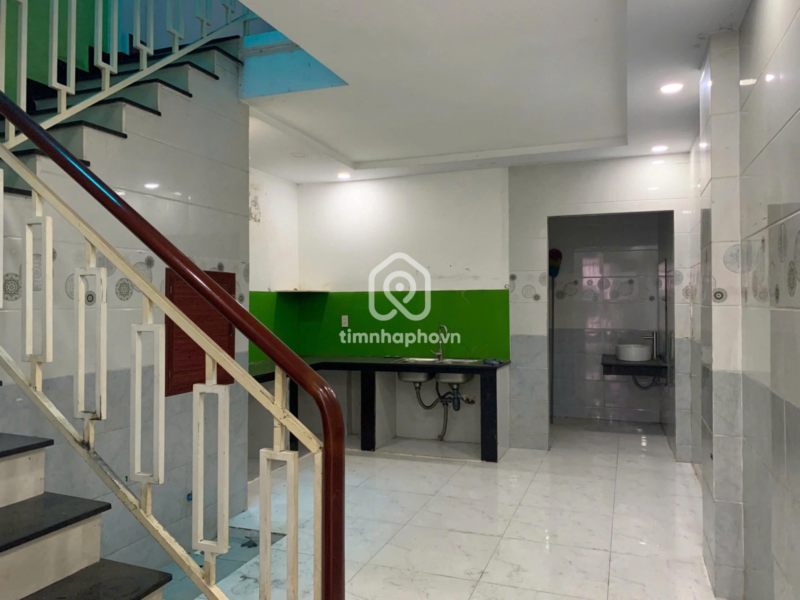 42 Đường Phạm Đôn, Phường 10, Quận 5
