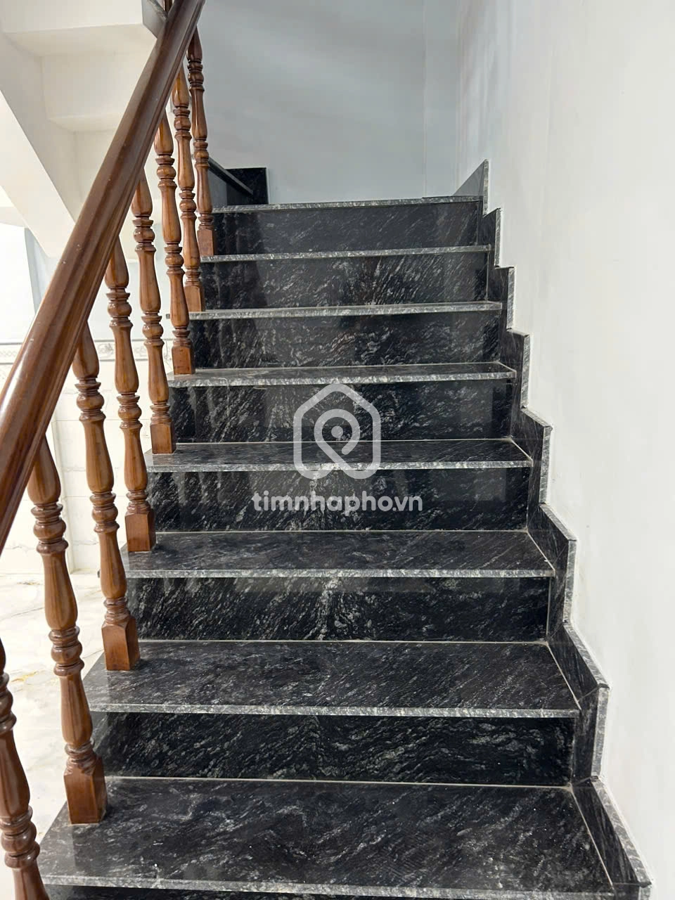204 Đường Ni Sư Huỳnh Liên, Phường 10, Tân Bình