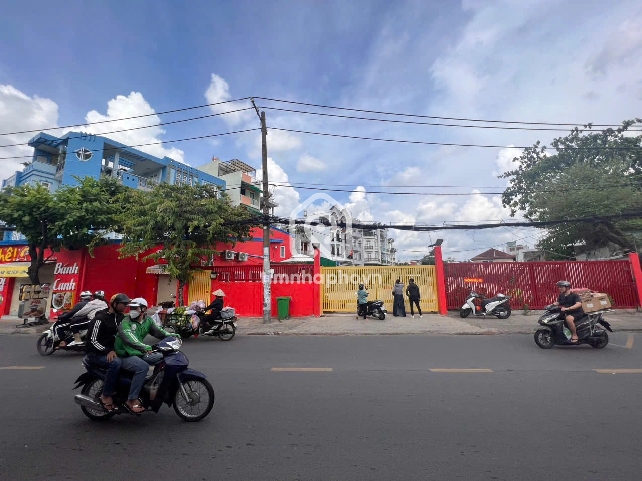 8 Đường Phan Huy Ích, Phường 15, Tân Bình
