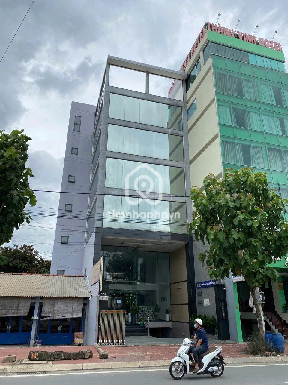 564+3/7 Đường Xa Lộ Hà Nội, Phường Phước Long A, Thủ Đức