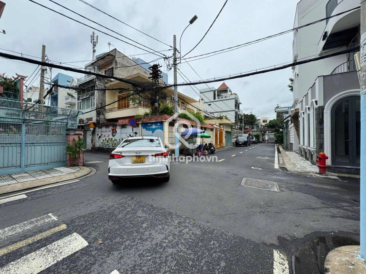 51 Đường Lam Sơn, Phường 6, Bình Thạnh