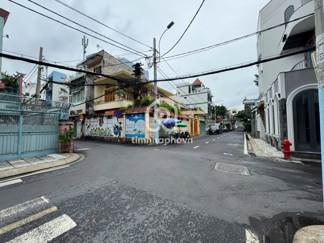 51 Đường Lam Sơn, Phường 6, Bình Thạnh