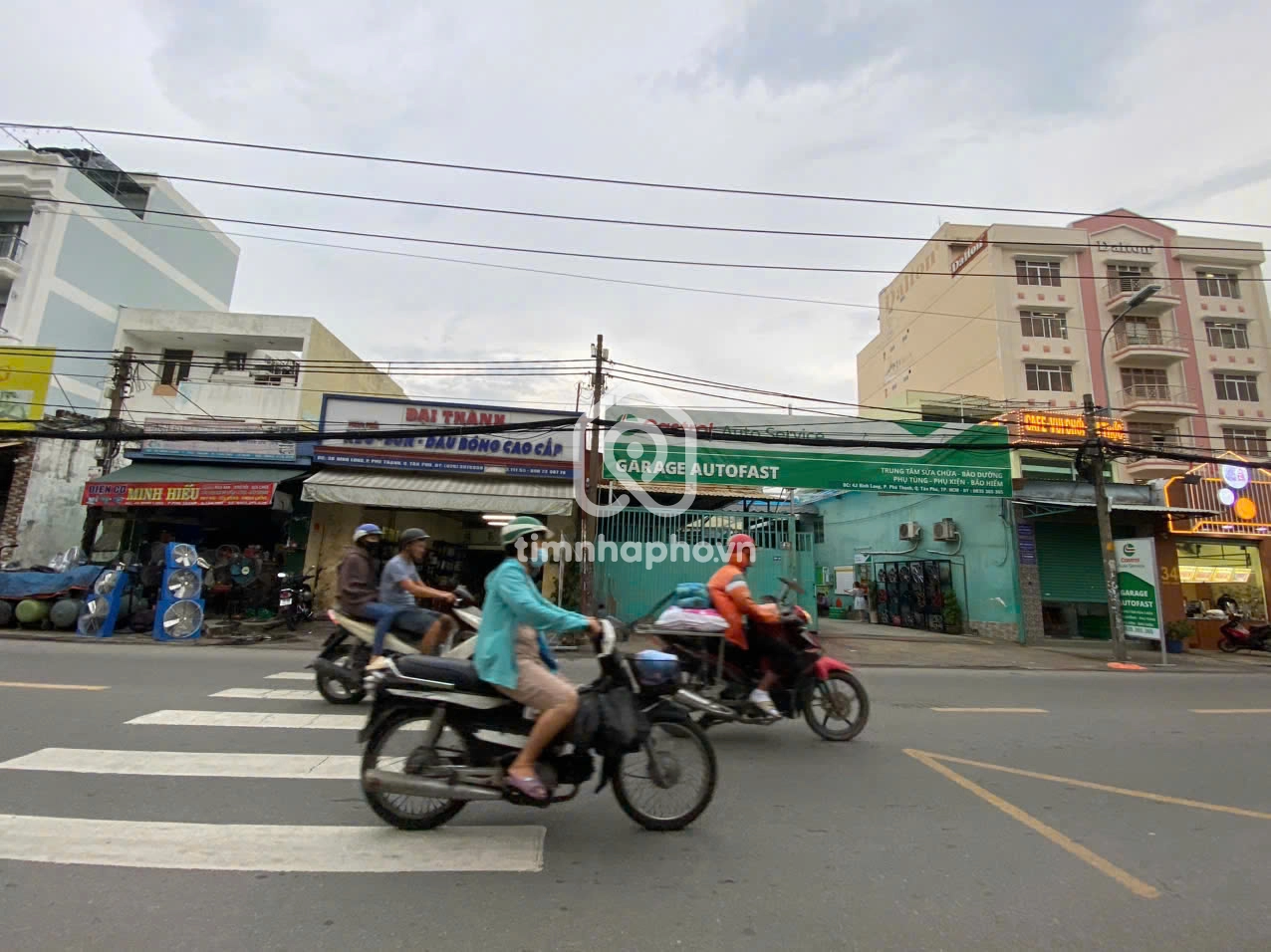42 Đường Bình Long, Phường Phú Thạnh, Tân Phú